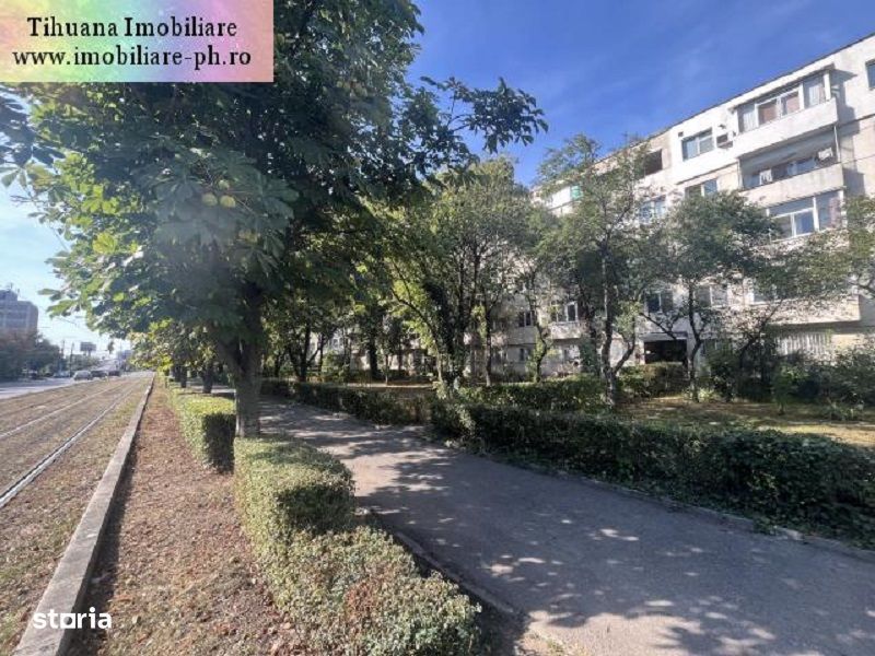 Apartament 2 camere de vanzare : Democratiei
