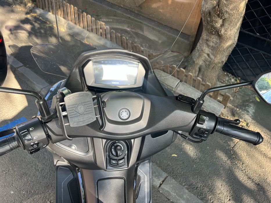 Scuter Yamaha nmax 155