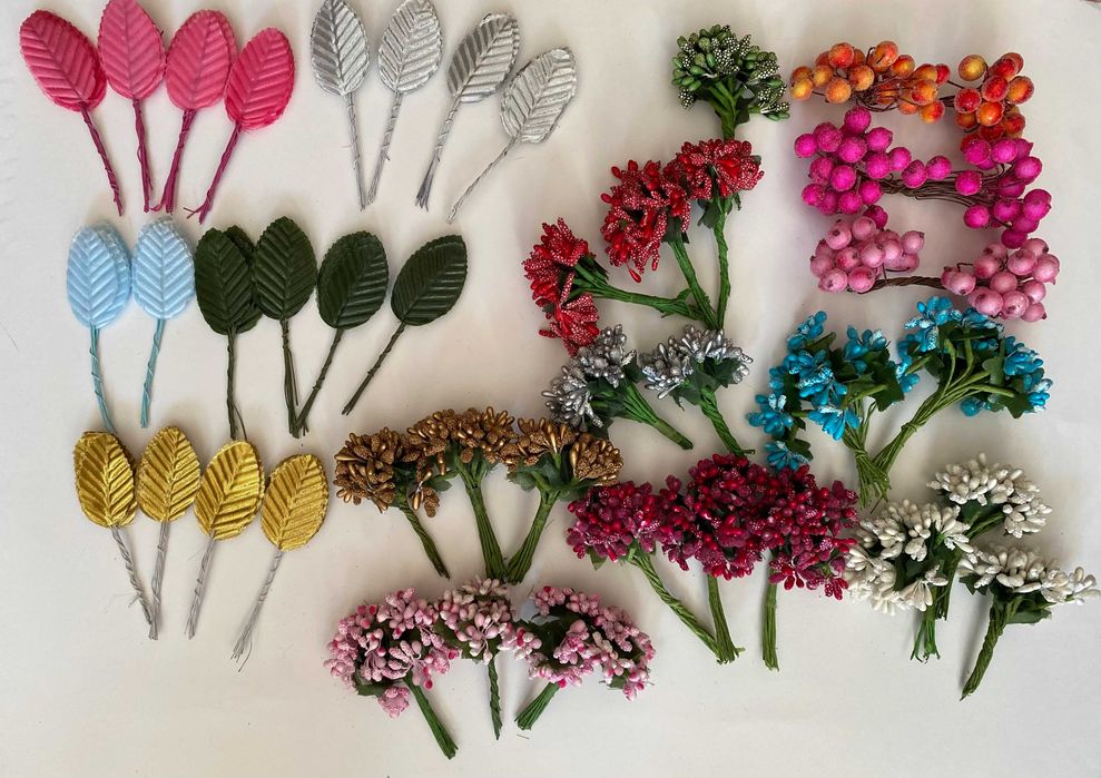 Набор лот цветки Ягоды Лепестки скрапбукинг рукоделие худ декор