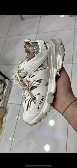 Баленсиага!Дамски маратонки