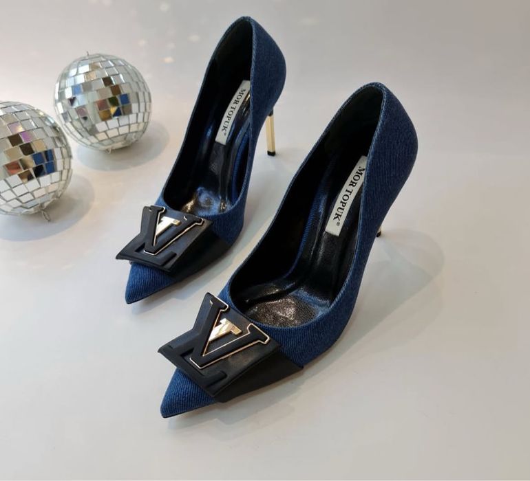 Продам женскую обувь