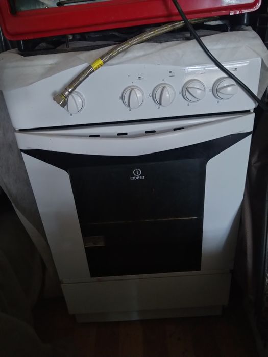 Газовая плита Indesit