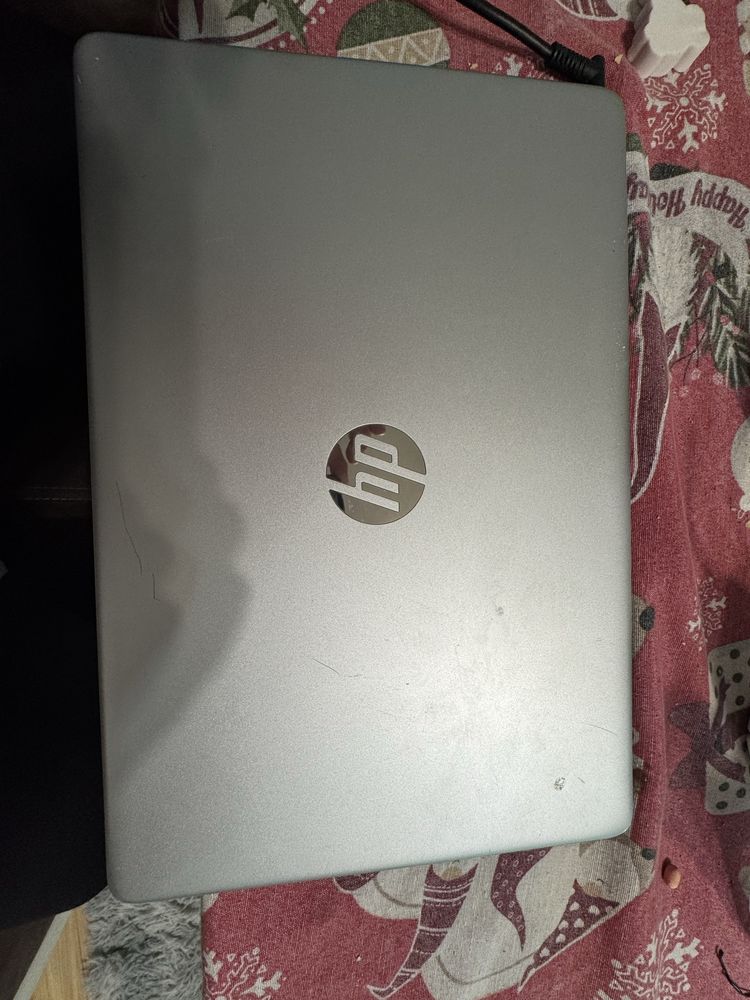 HP Laptop.