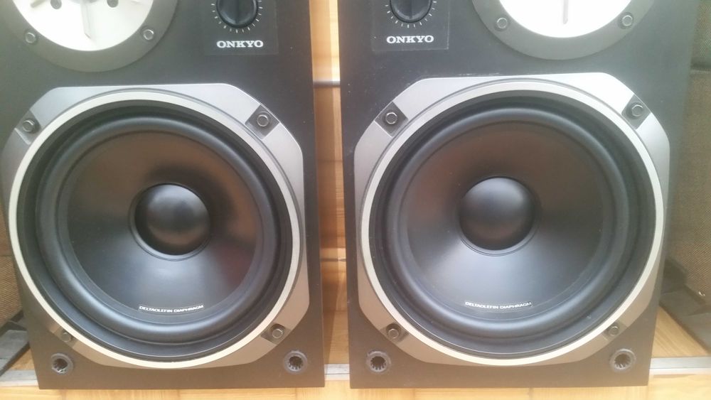 Onkyo SC-301; boxe Japan