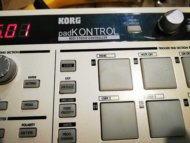 MIDI контролер за ударни KORG Padkontrol KPC-1 BK
