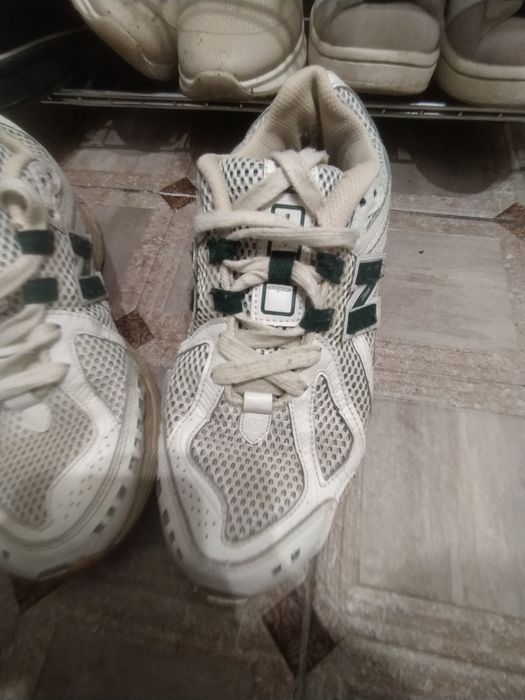 Продам б/у в идеальном состоянии new balance