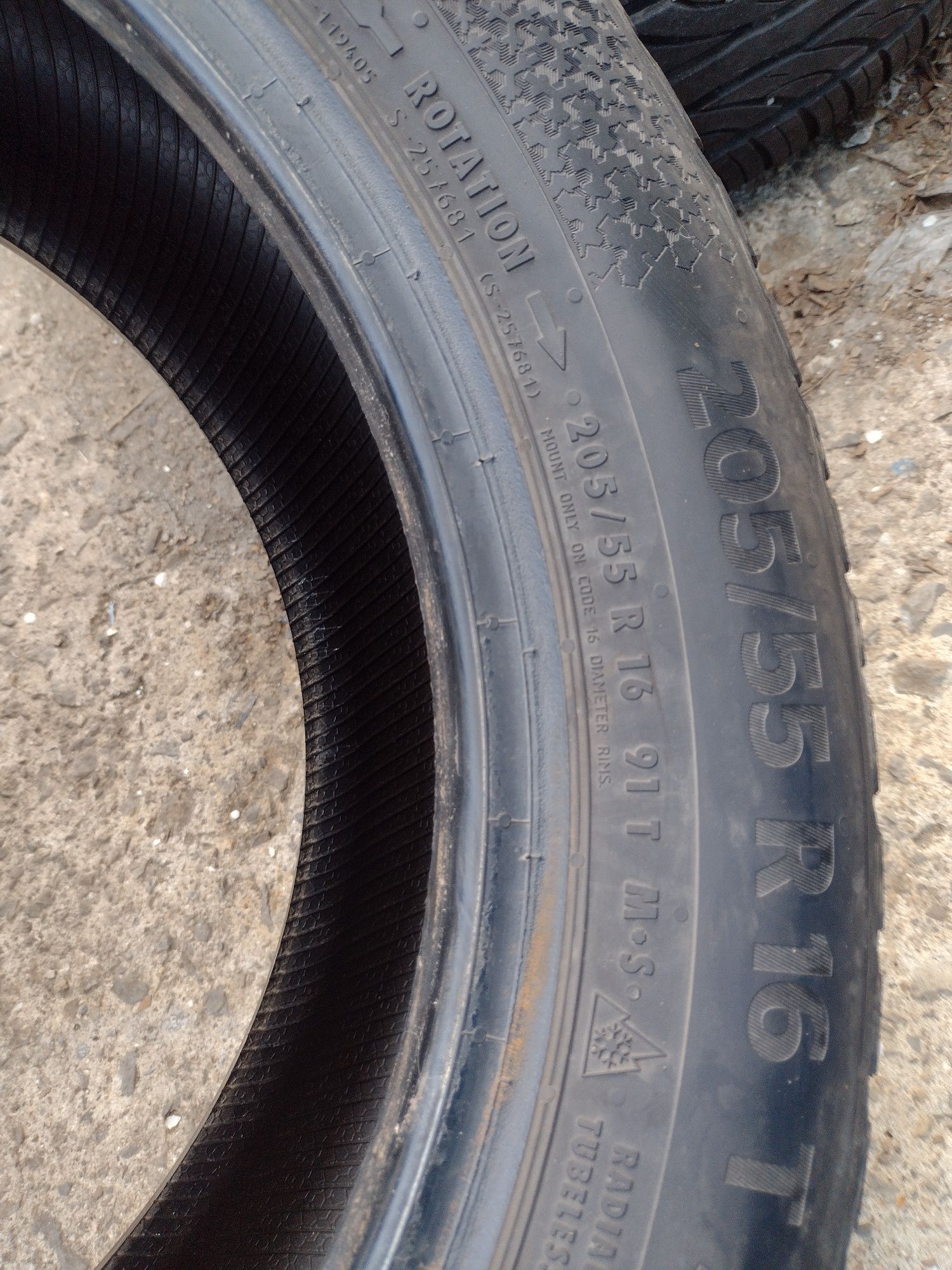Перфектни 2бр.205/55/16 Continental TS870 dot1821