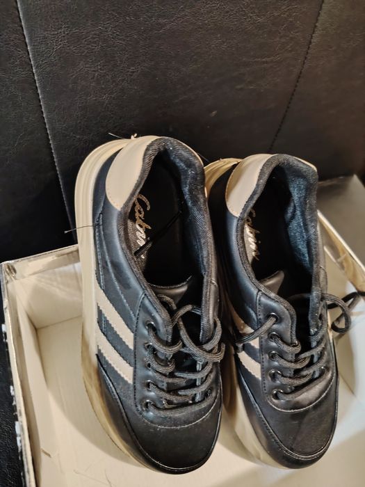 Дамски кецове в перфектно състояние