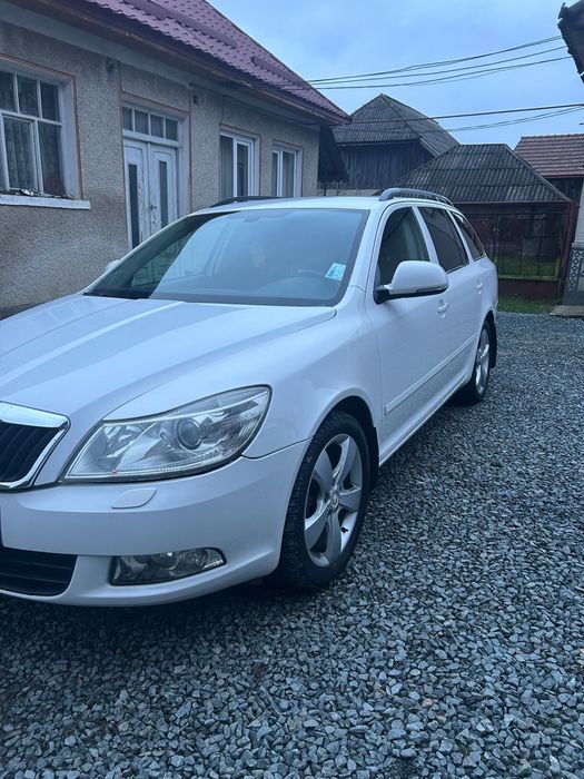 Vand Skoda Octavia 2.0 TDI cutie automata DSG