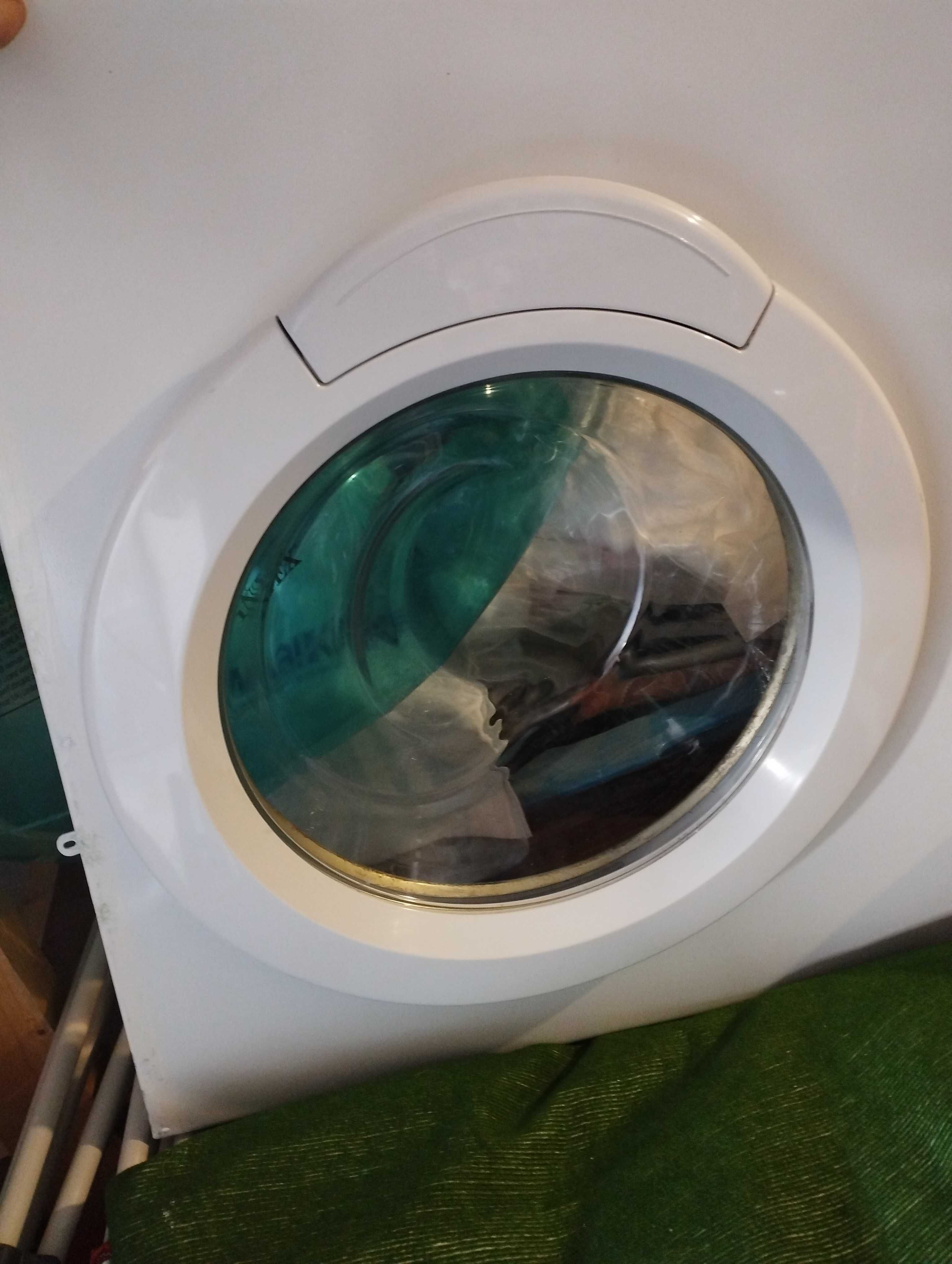 Пералня bosch maxx