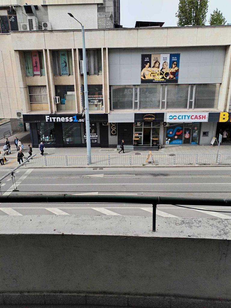 Продава се Офис в Стара Загора, Център - 18 кв.м за 1223 €/кв.м - Снимка #4