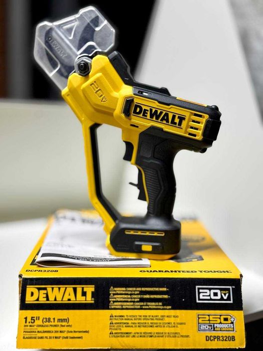 Садовые ножницы, DEWALT DCPR320B Аккумуляторный секатор