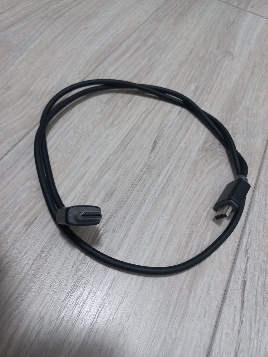 Шнур HDMI для подключения цифры