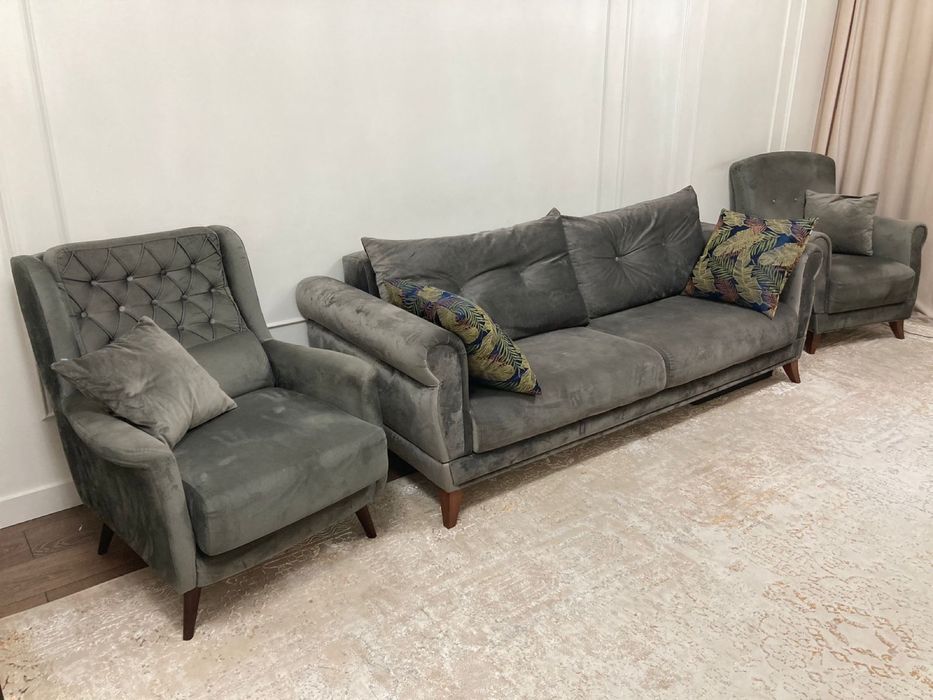 Мягкая мебель (диван)