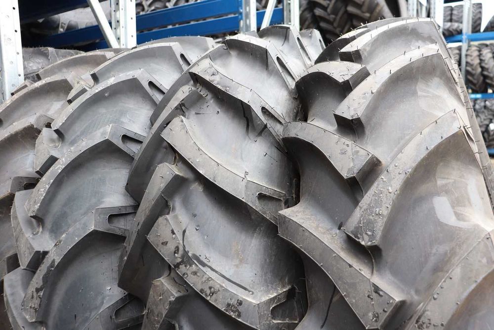 Anvelope 14.00-38 BKT 8 pliuri cauciucuri noi tractor U650 spate
