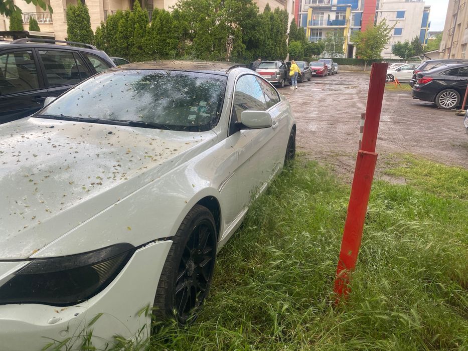 Продавам цялата за части БМВ е 63