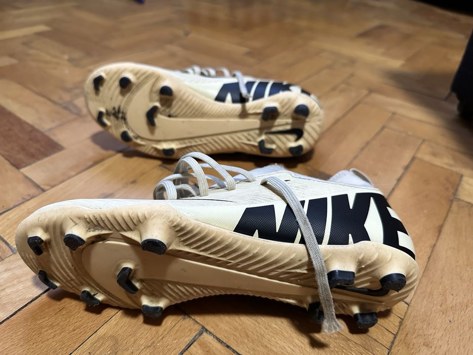 Adidasi NIKE MERCURIAL 37.5 crampoane