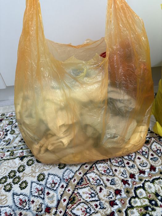 Бесплатно отдам вещи на мальчика