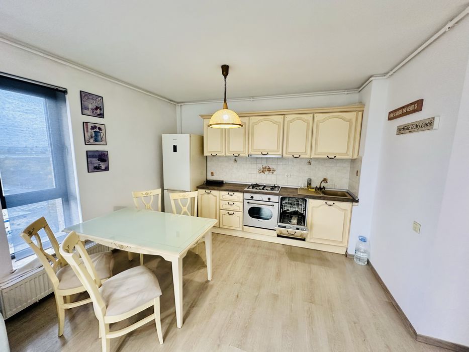 Inchiriez apartament 2 camere subteran | Direct proprietar