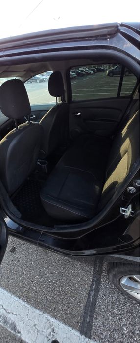 Vand Dacia Logan super intretinuta!