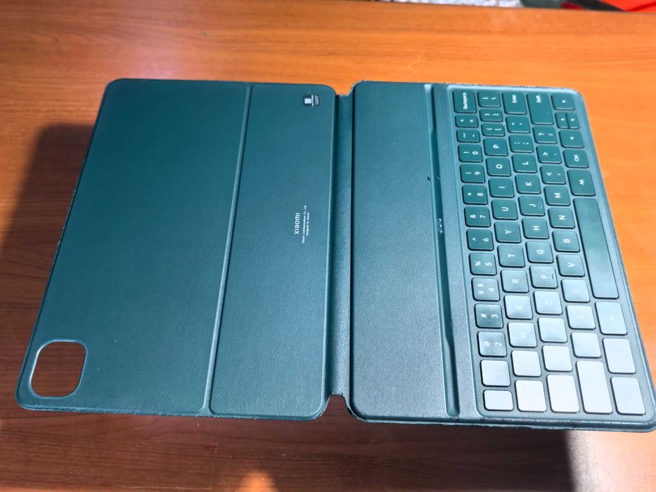 Xiaomi Pad 5 + tastatură originală