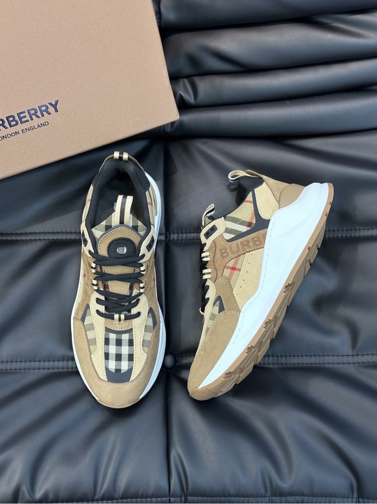 Adidași Burberry Calitate Premium