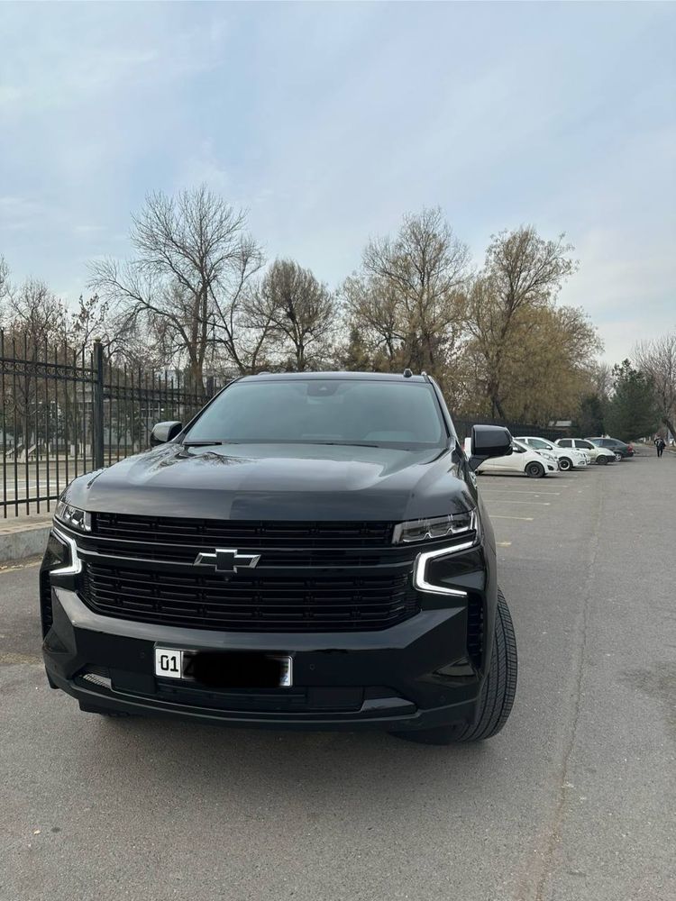 Tahoe 2023/24 qora