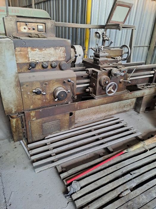 Такарный станок 1к62-Д.