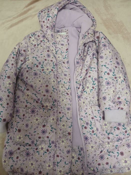 яке за момиче  зима