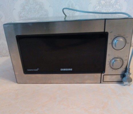 Продам продам Микроволновку