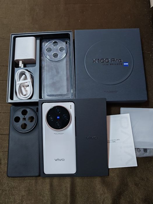 Vivo X100 Pro 16/256Gb