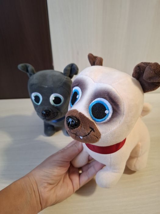 Cățelușii Bingo si Rolly din desene