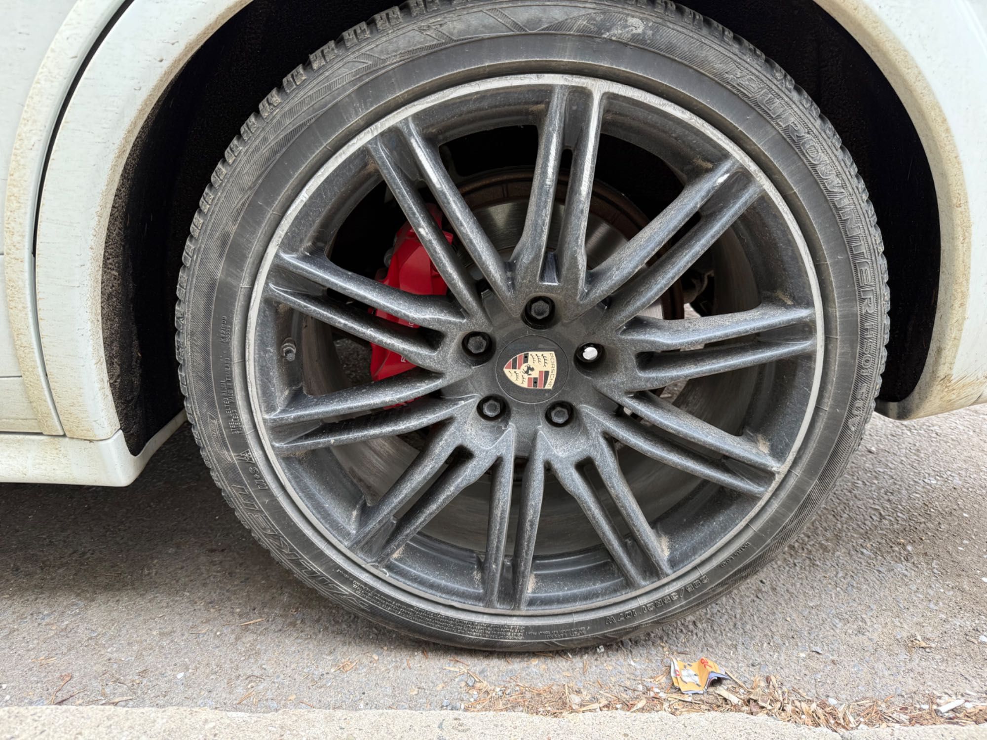 Зимни гуми за SUV FALKEN 295/35/21