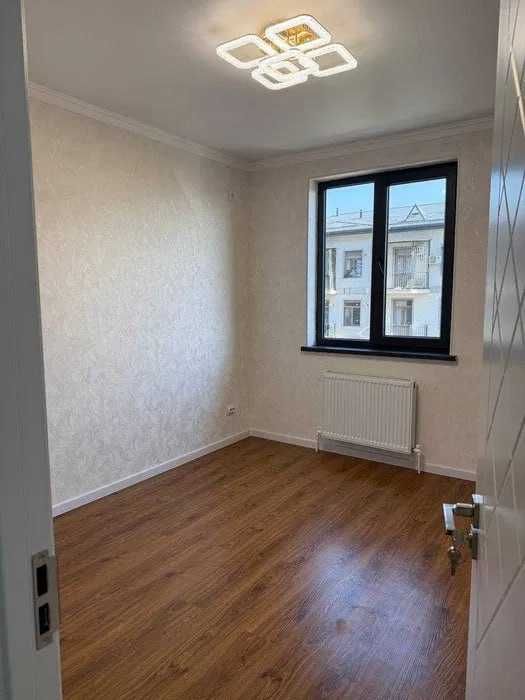Продаётся квартира 26 м², монолит, метро Олмос*