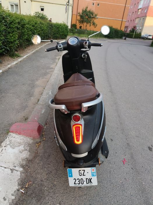 Scuter Peugeot 49cc