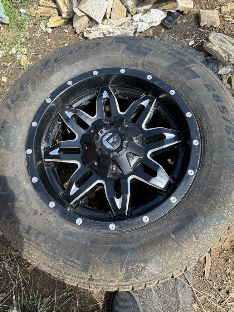 Диски на LC200 Tundra sequoia LX570