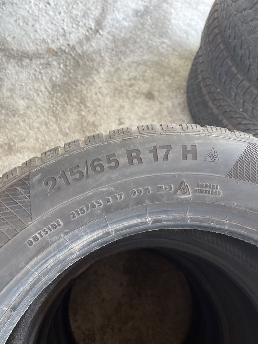 Зимни гуми  215/65/17