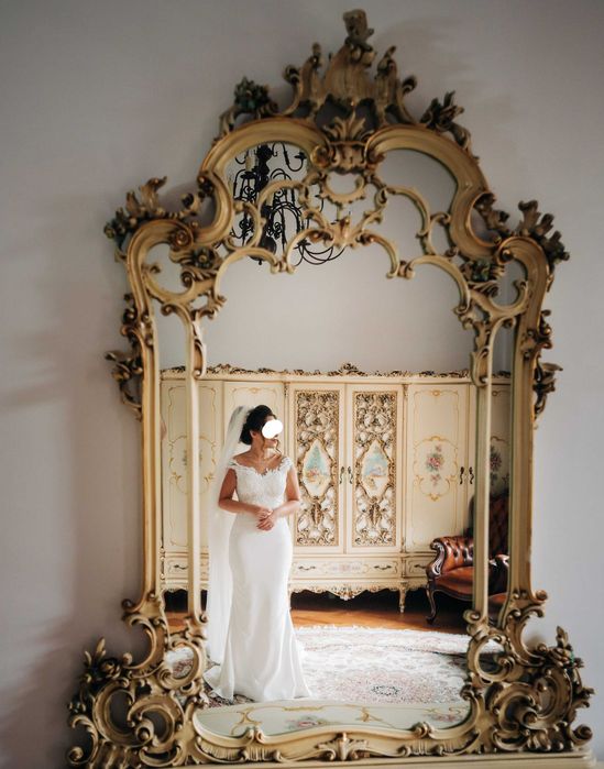 Vând rochie de mireasă sirenă