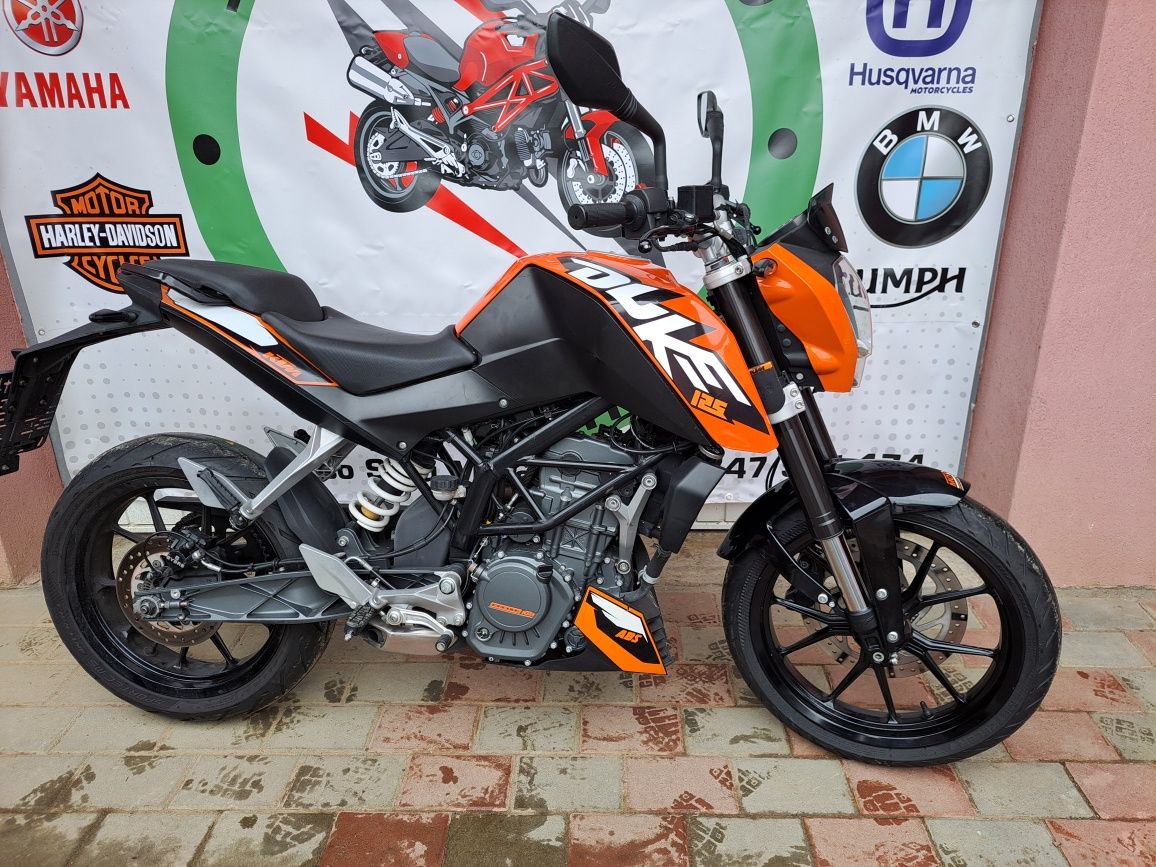 Select Motto SM vinde KTM DUKE 125cc. 2016 ABS.17.mii km