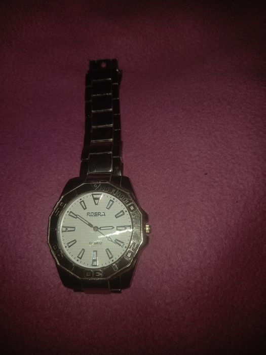 часы металичиские