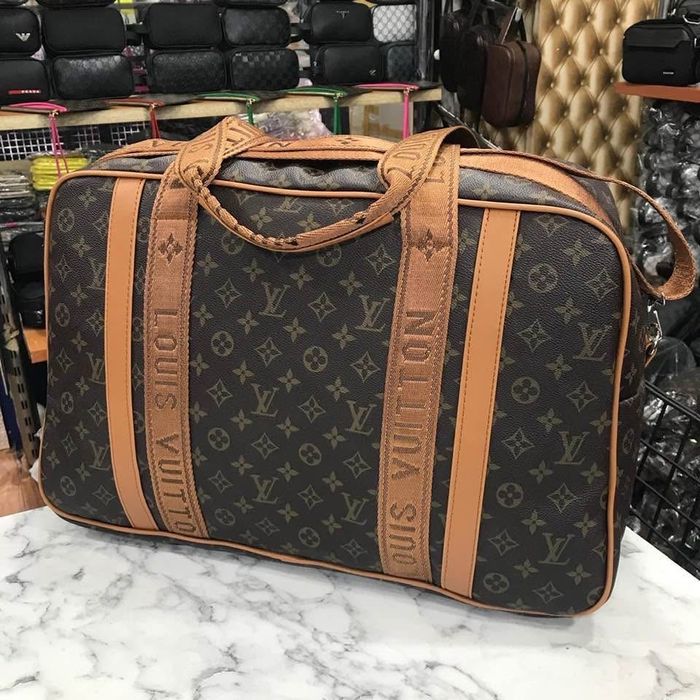 Пътнически и фитнес сакове – Louis Vuitton и Gucci | Премиум качество