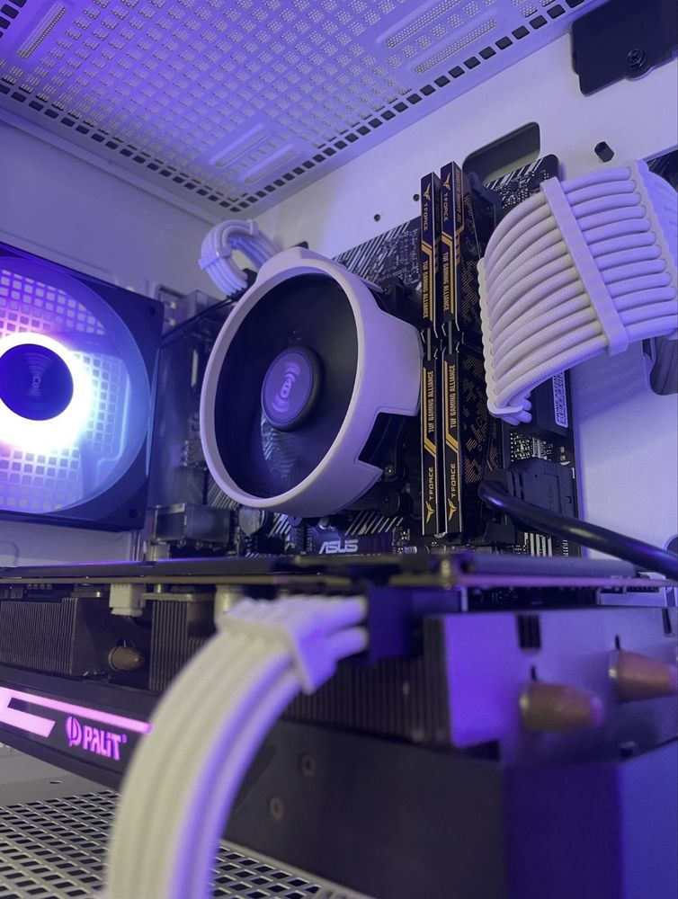 Геймърски компютър Ryzen5 2600/gtx1070 8GB/RAM 16GB/512GB SSD