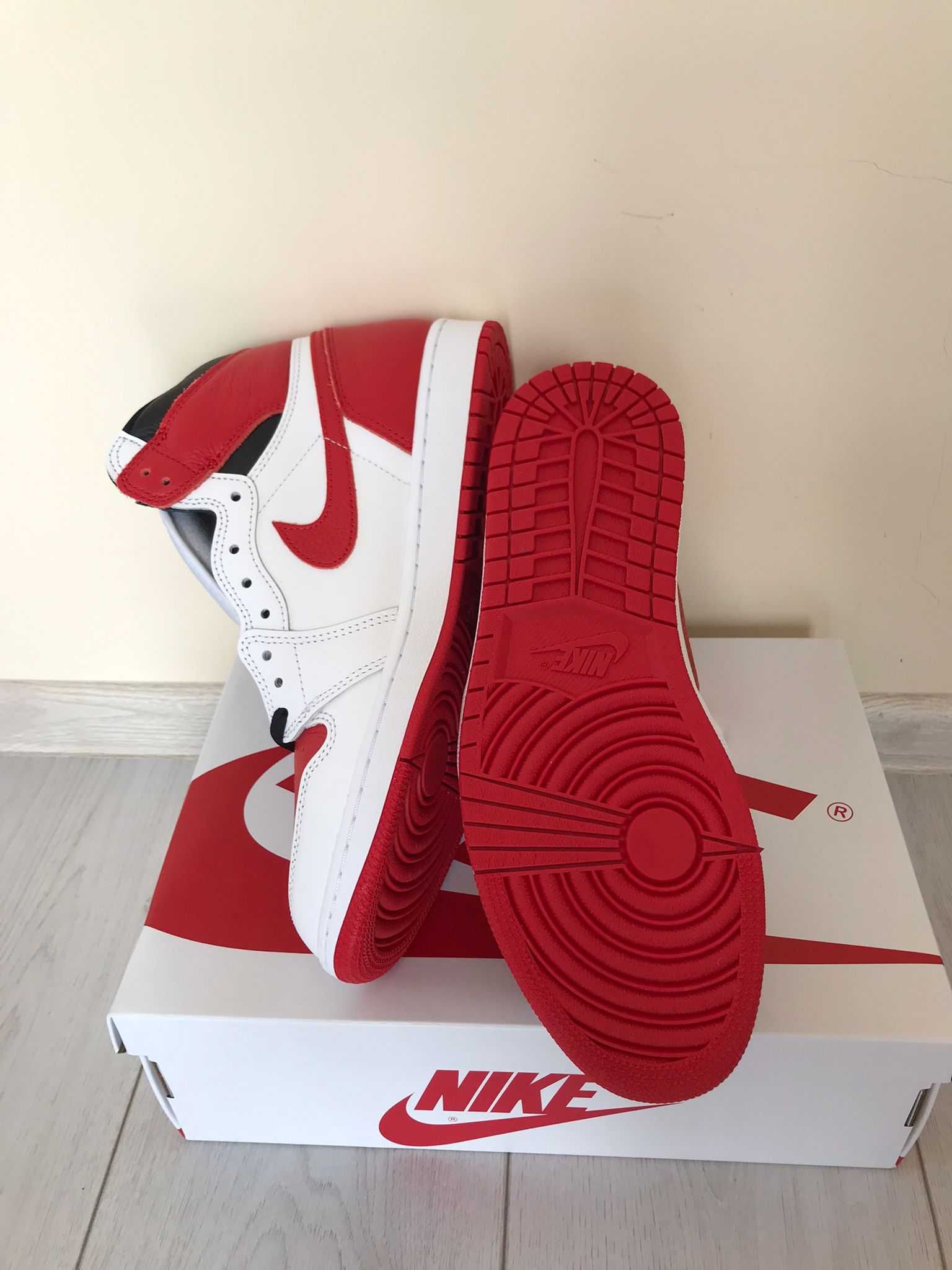 Jordan 1 Retro High OG Heritage - BNIB - 1100 RON