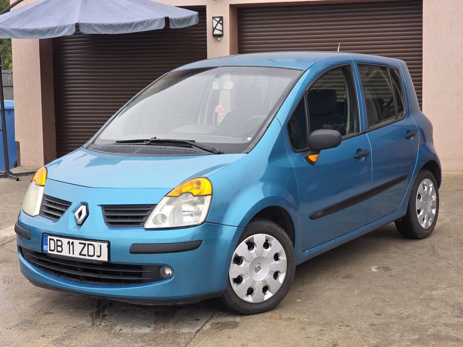 Vând Renault Modus 1.5 dci -90 cp