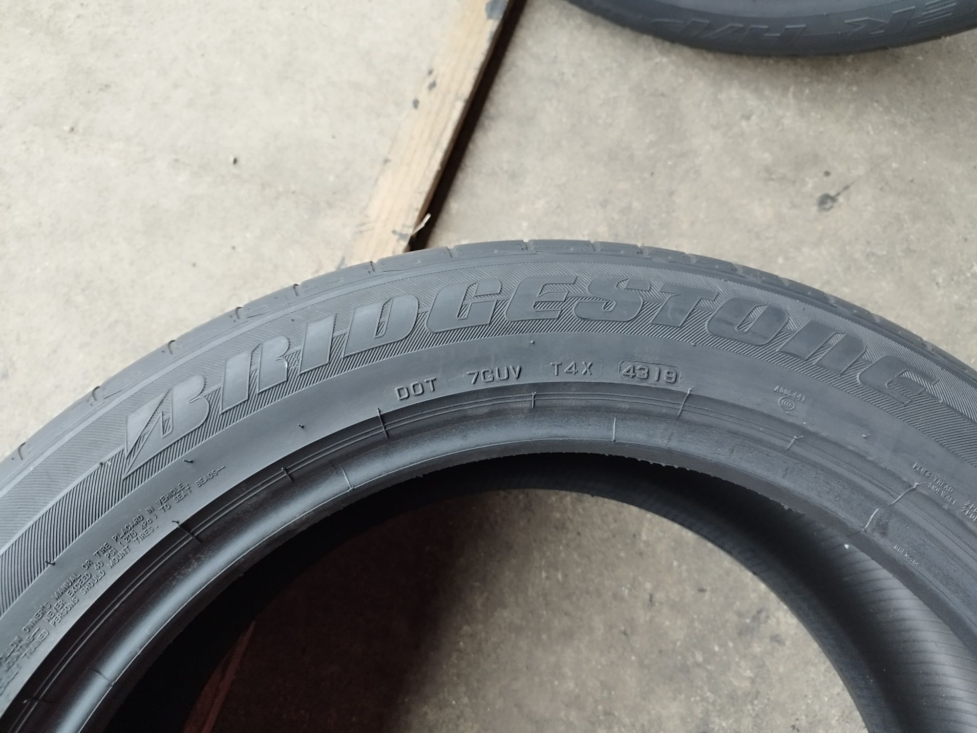 2 anvelope de vară Bridgestone Dueler H/P 255/50/20 dot 2019