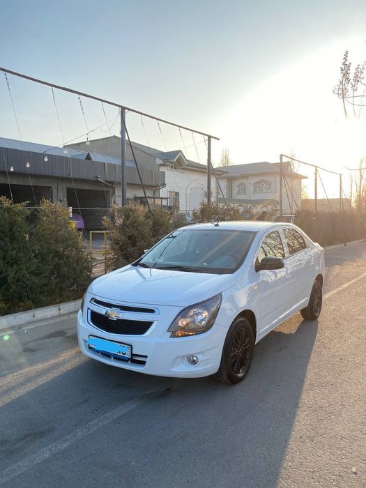 Сотилади 2025 йил мед найт