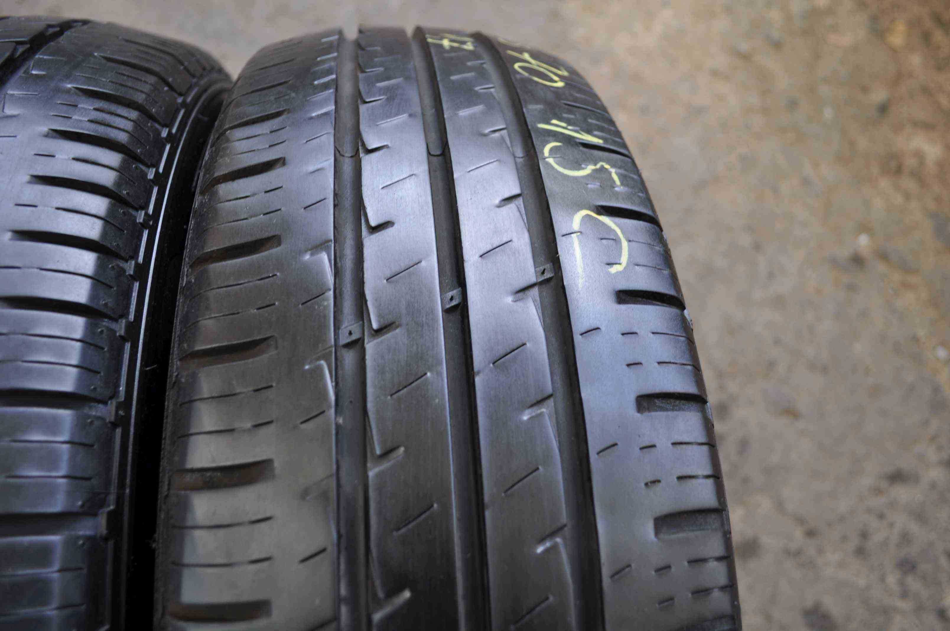 SET 2 Anvelope Vara 205/70 R15C HANKOOK Vantra LT 106/104R