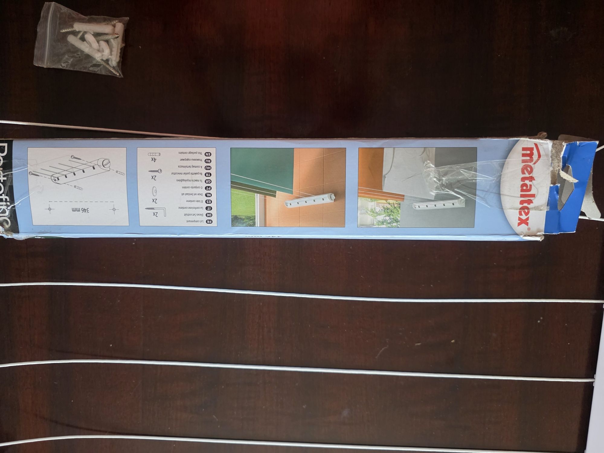Uscător de rufe retractabil Metaltex – nefolosit