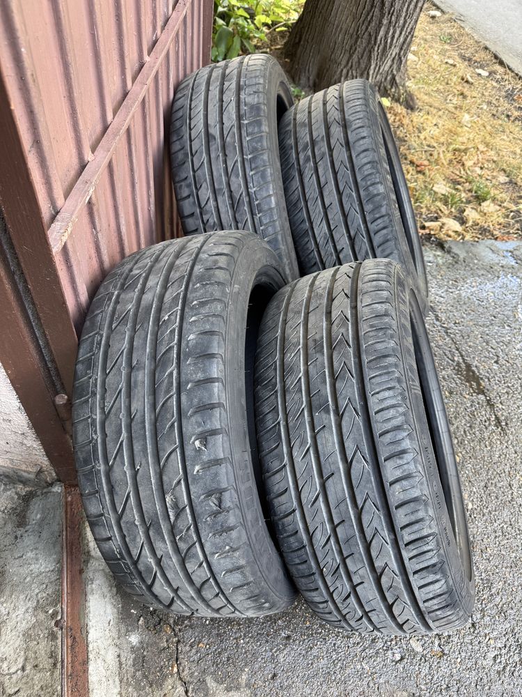 Гуми 4 броя 225 45 18
