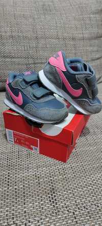 Nike MD Valiant - 23,5